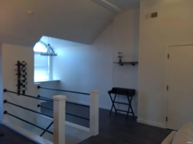 $1,000 | 505 North 6th Street, Unit LOFT, Vincennes, IN 47591