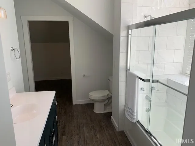 $1,000 | 505 North 6th Street, Unit LOFT, Vincennes, IN 47591