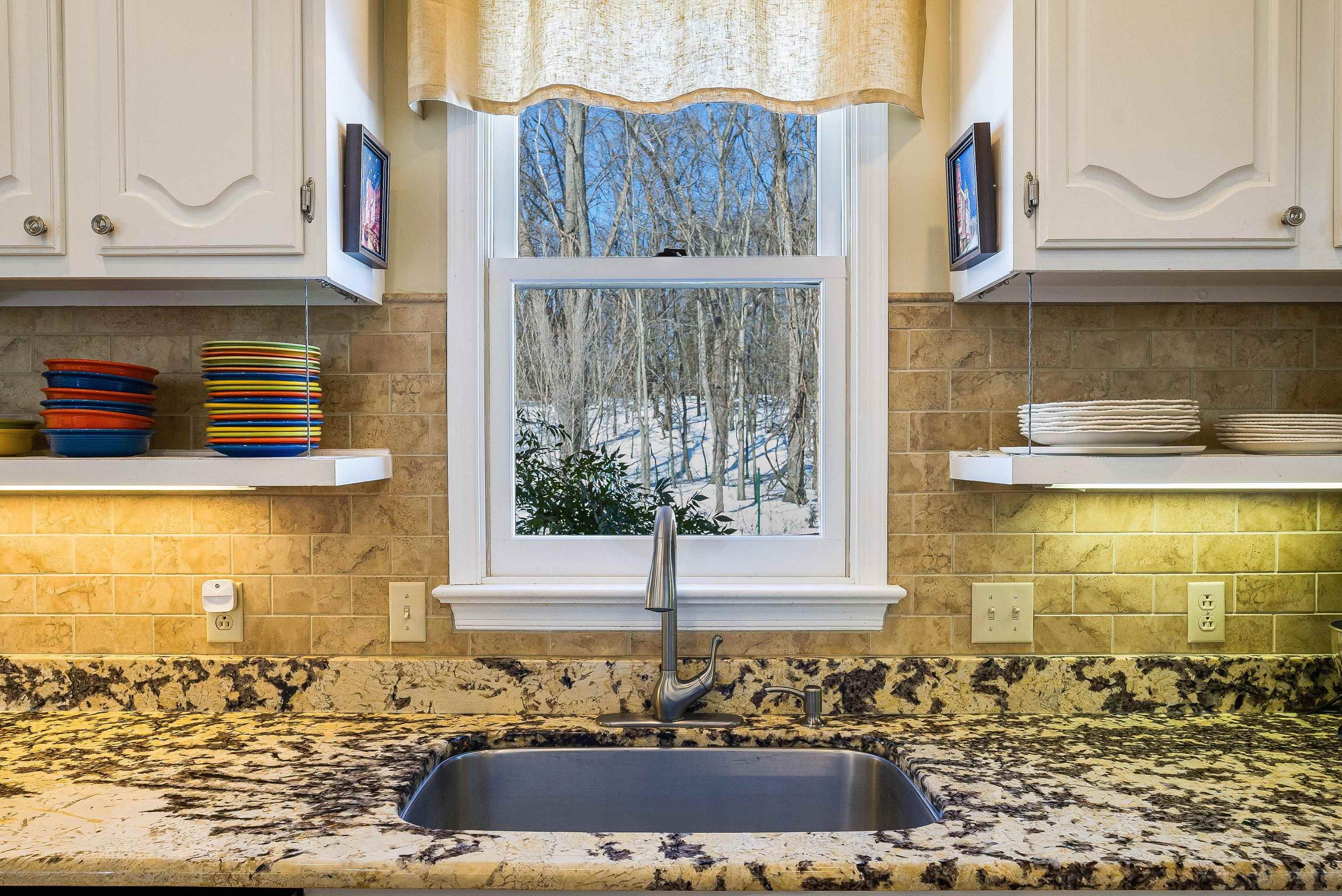 305 Kings Square Staunton, VA 24401 - Photo 19 of 55