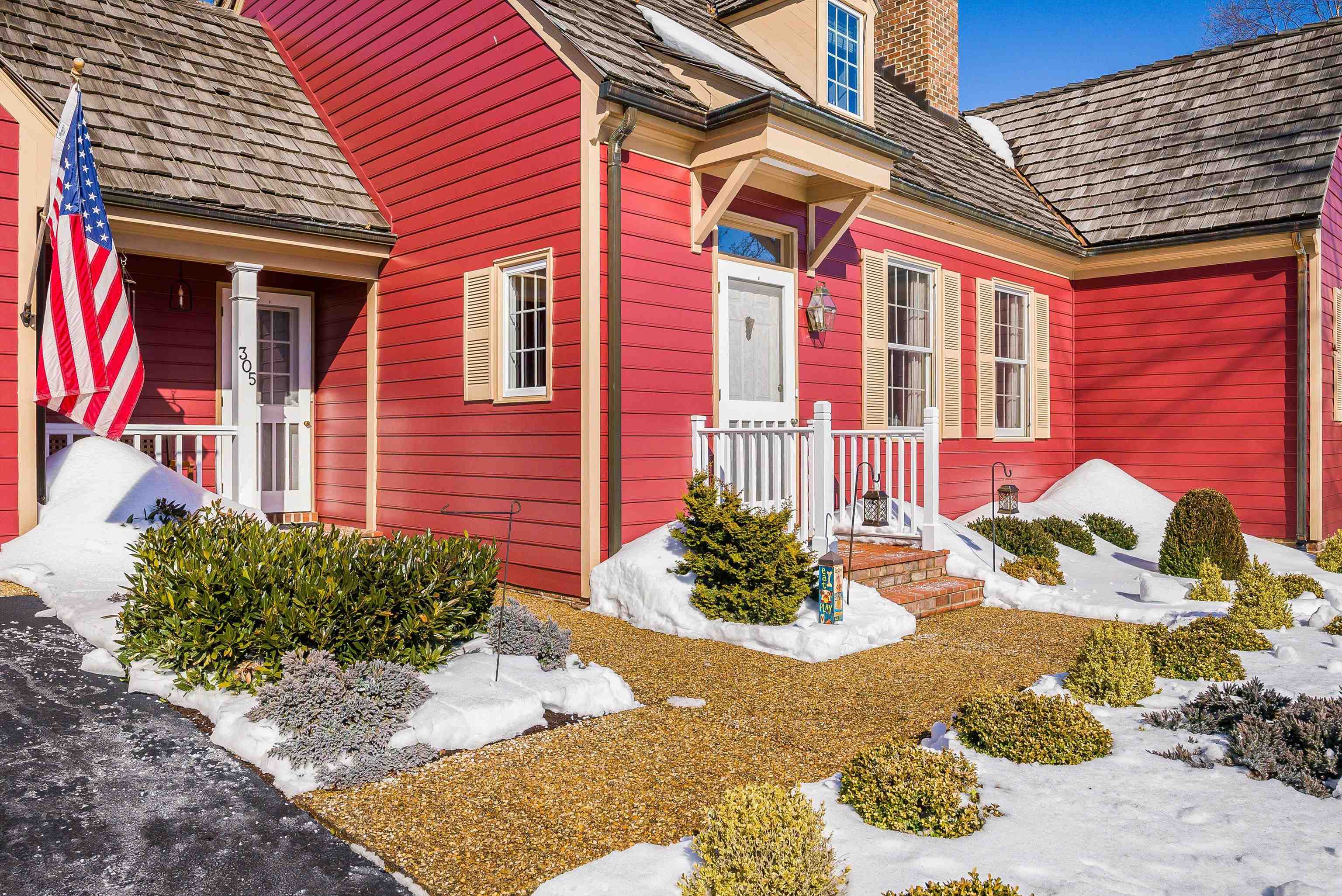 305 Kings Square Staunton, VA 24401 - Photo 6 of 55