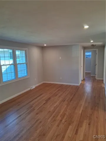 $264,000 | 101 Augusta Drive, Cicero, NY 13212