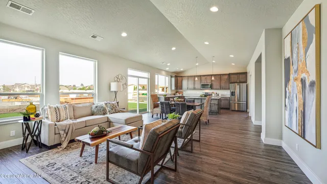 $659,087 | 9168 Bedwell Street, Rathdrum, ID 83858