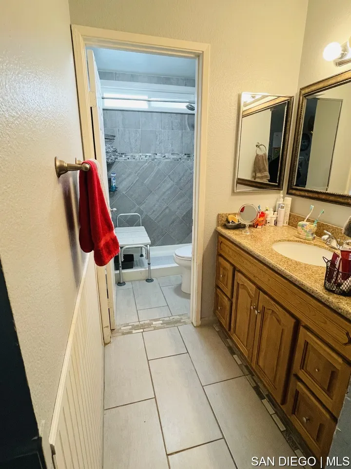 9014 Akard Street Spring Valley, CA 91977 - Photo 7 of 13 Gallery Image 7