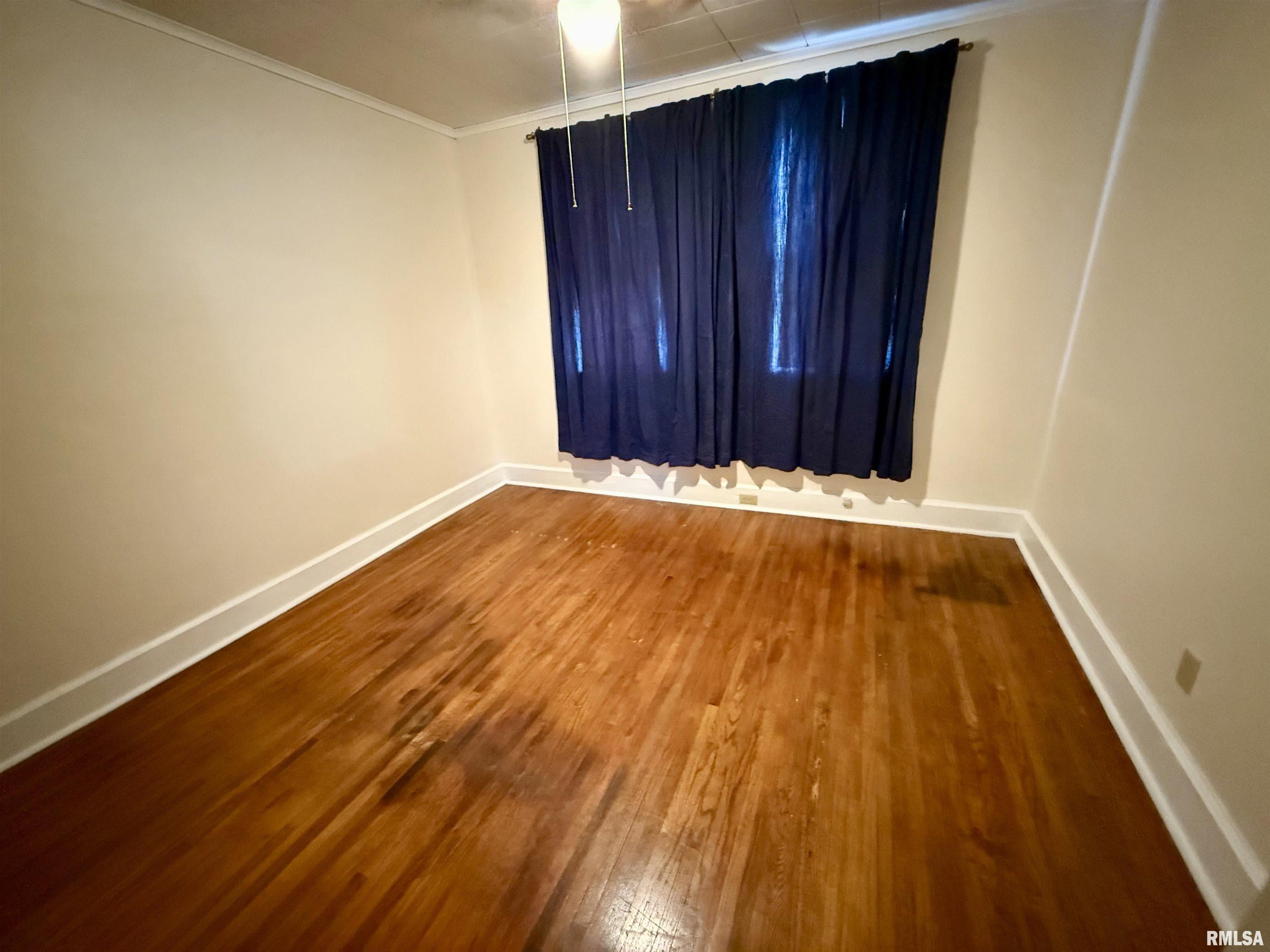 435 3rd Avenue North Clinton, IA 52732 - Photo 15 of 16