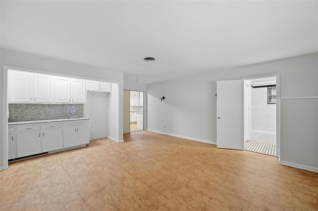 3512 Park Ridge Boulevard Fort Worth, TX 76109 - Photo 14 of 16