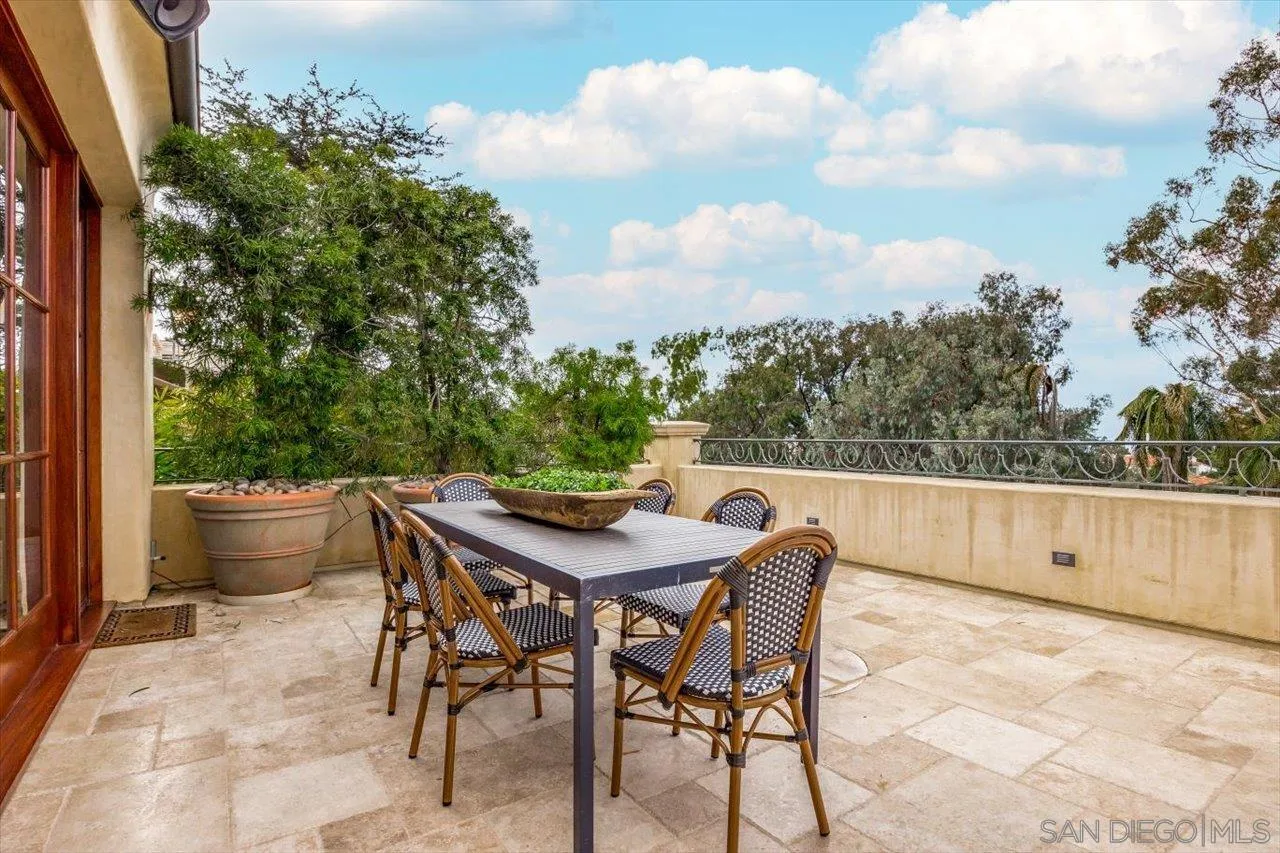 1646 Kearsarge Road La Jolla, CA 92037 - Photo 7 of 35 a view of backyard with furniture