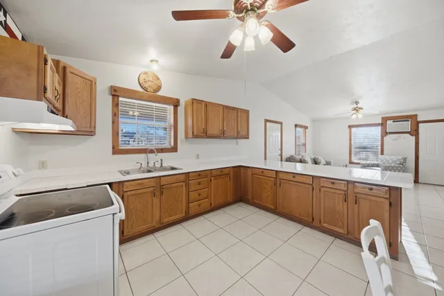 $310,000 | 100 Choctaw Crest, Somerville, TX 77879