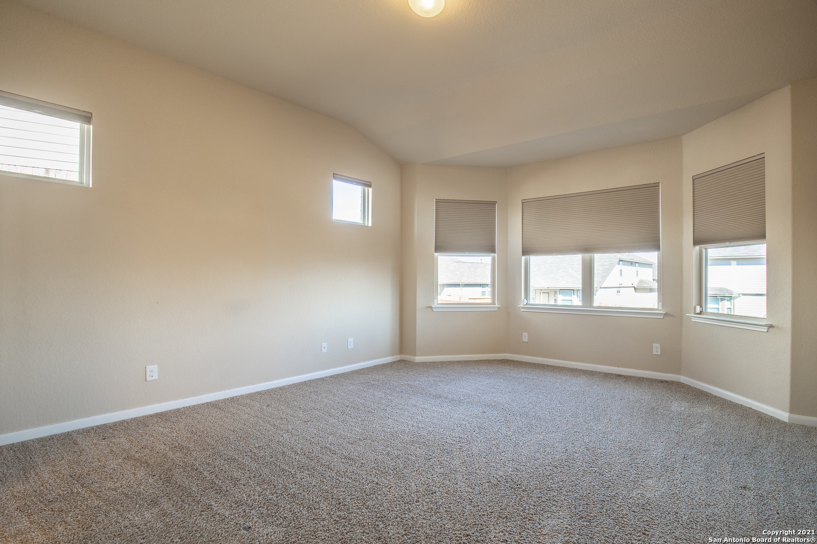 10348 Obernai Path Schertz, TX 78154 - Photo 23 of 50