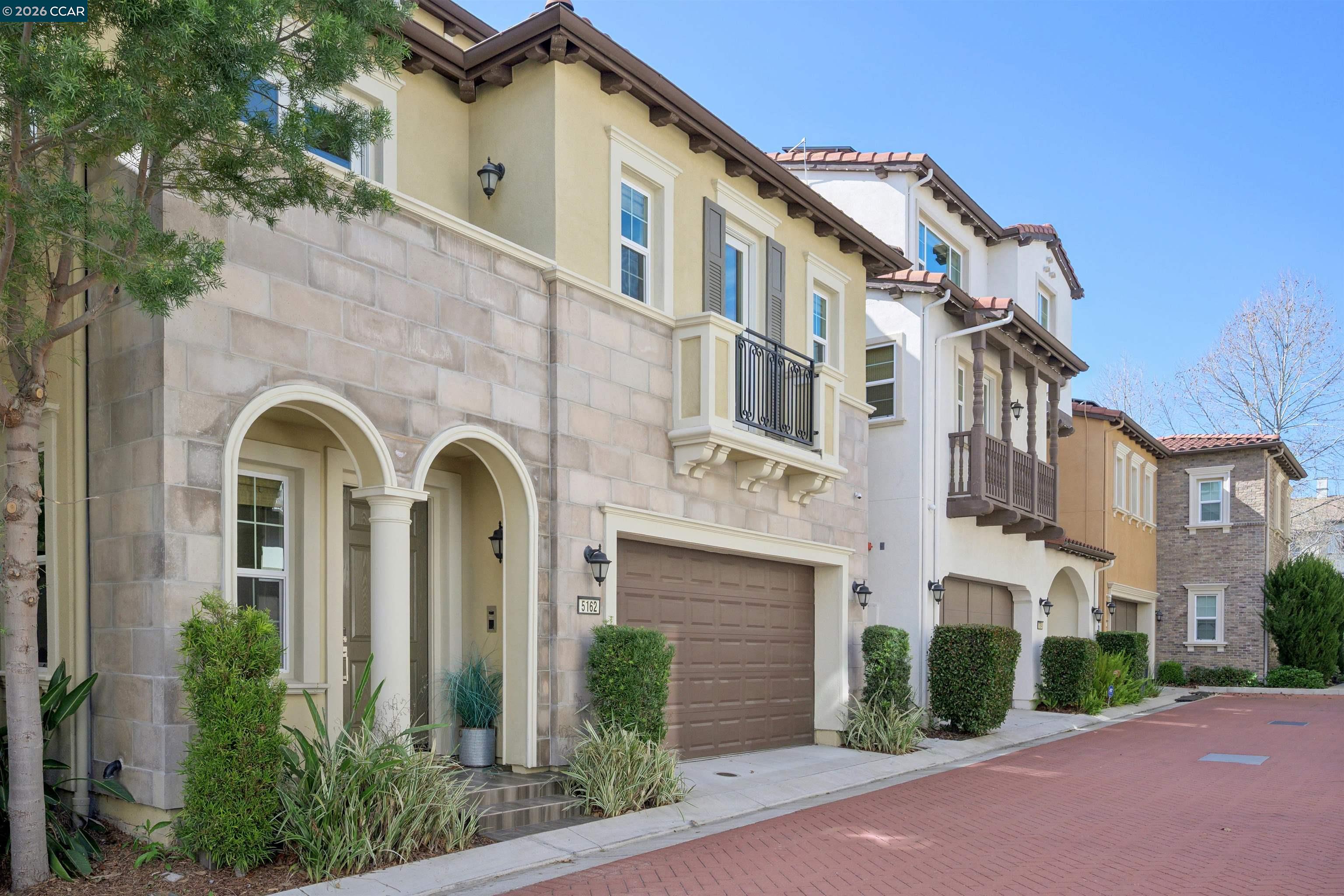 5162 Rowan Drive San Ramon, CA 94582 - Photo 4 of 57 a front view of a house with a yard