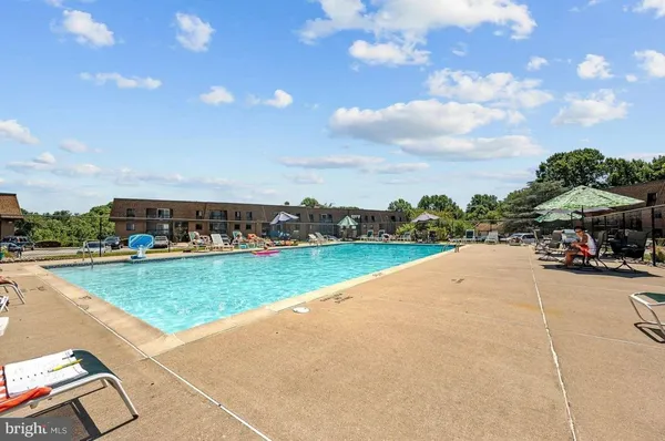 $174,900 | 5420 Valley Green Drive, Unit C2, Wilmington, DE 19808