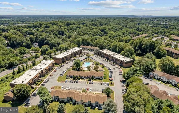 $174,900 | 5420 Valley Green Drive, Unit C2, Wilmington, DE 19808