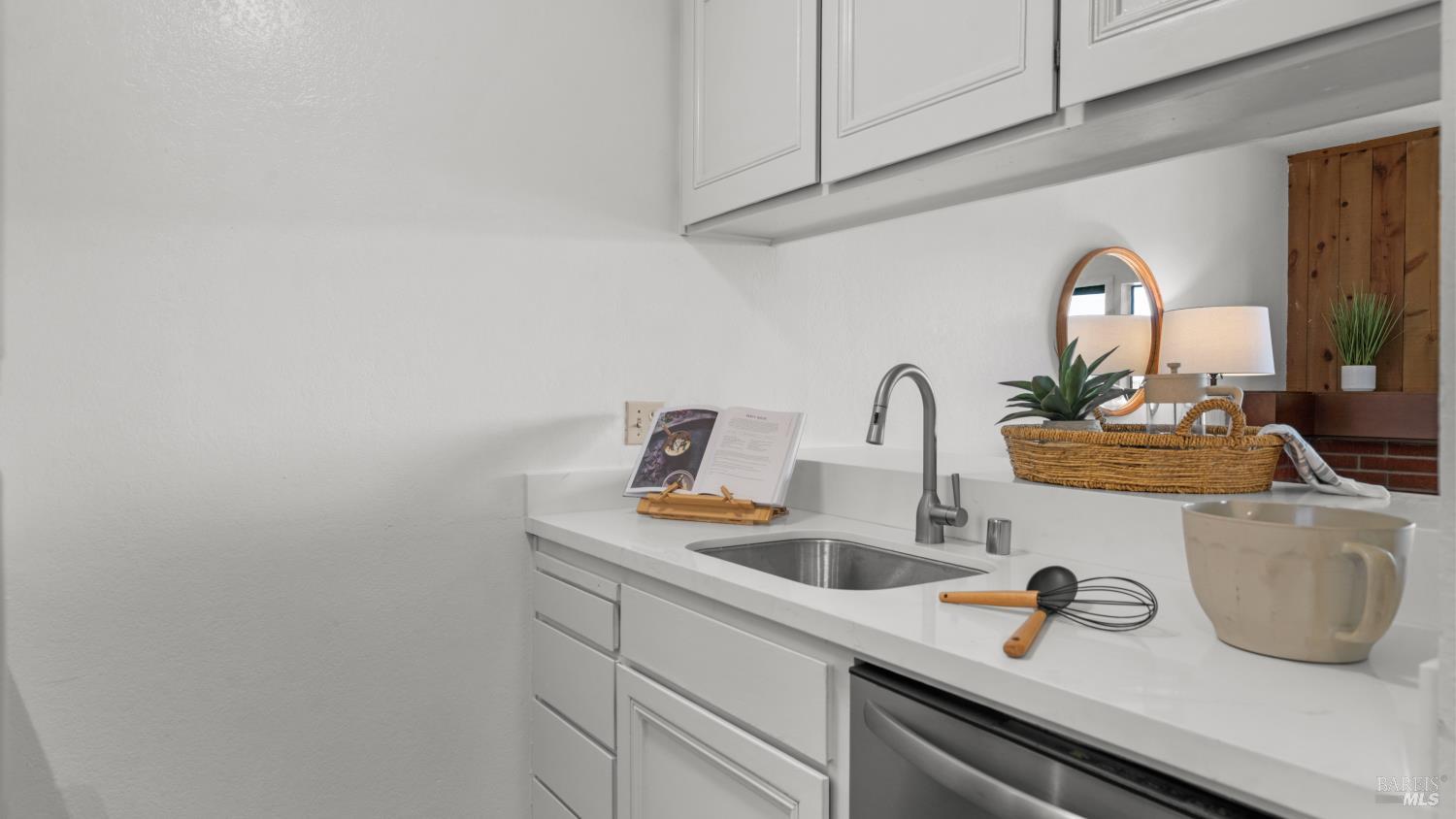 490 Canal Street, Unit 4 San Rafael, CA 94901 - Photo 10 of 25
