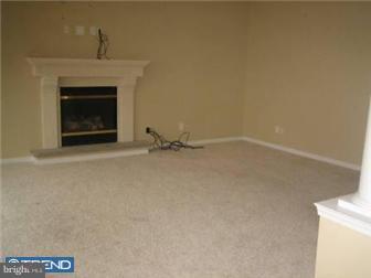 1922 Reilly Road Philadelphia, PA 19115 - Photo 8 of 12 Family Room