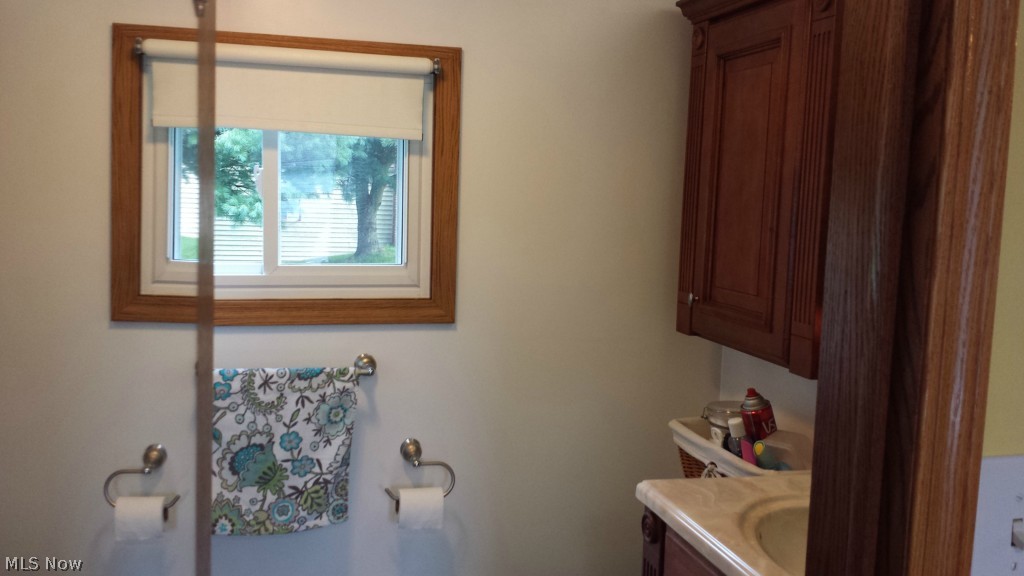 194 Morrison Road Southeast New Philadelphia, OH 44663 - Photo 11 of 21