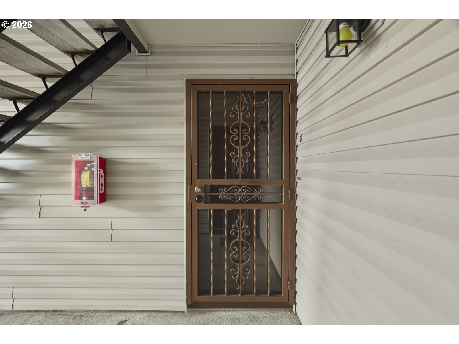 12516 Southeast Stark Street, Unit C Portland, OR 97233 - Photo 43 of 47