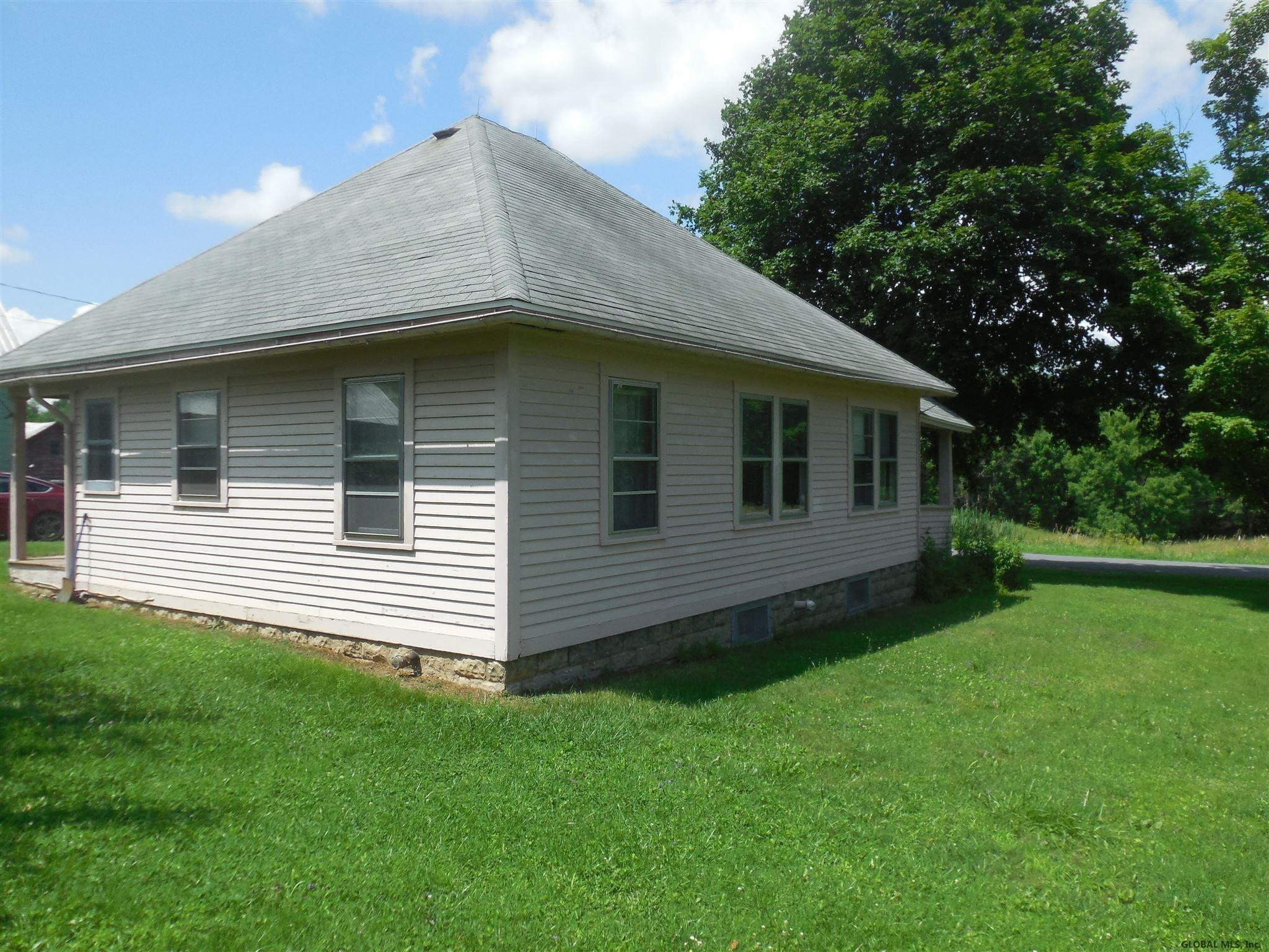 269 Clinton Road Canajoharie, NY 13317 - Photo 2 of 24 Photo 2