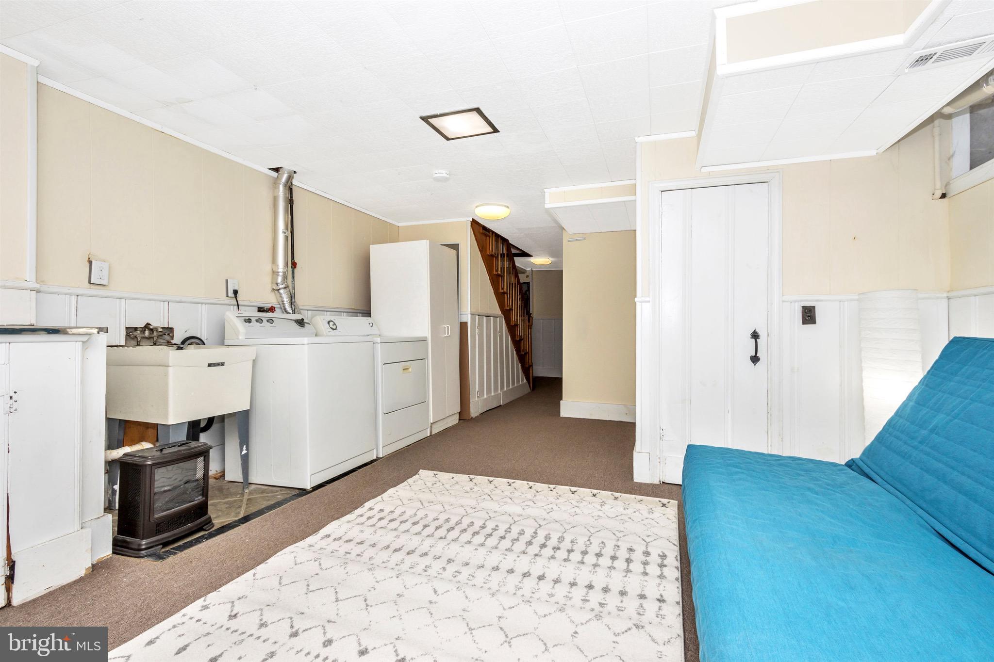 327 Radnor Road Baltimore, MD 21212 - Photo 39 of 51 Lower level laundry
