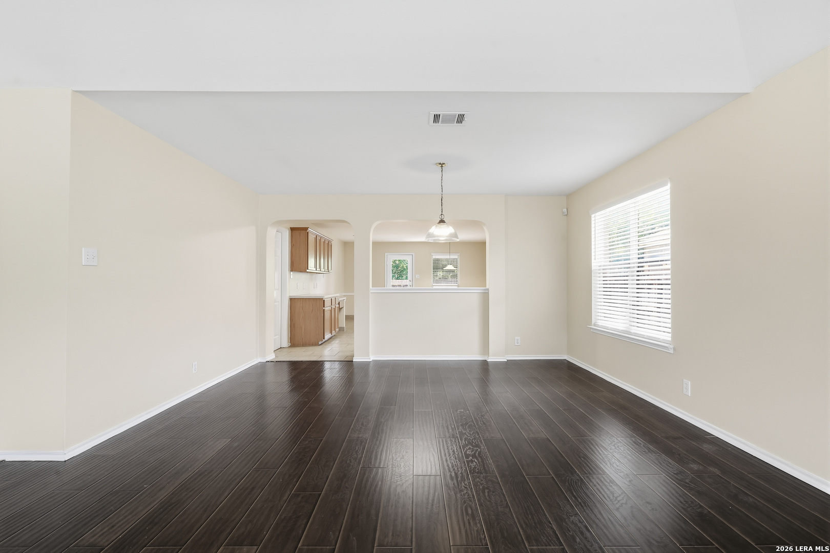 9324 Cedar Point Helotes, TX 78023 - Photo 4 of 32