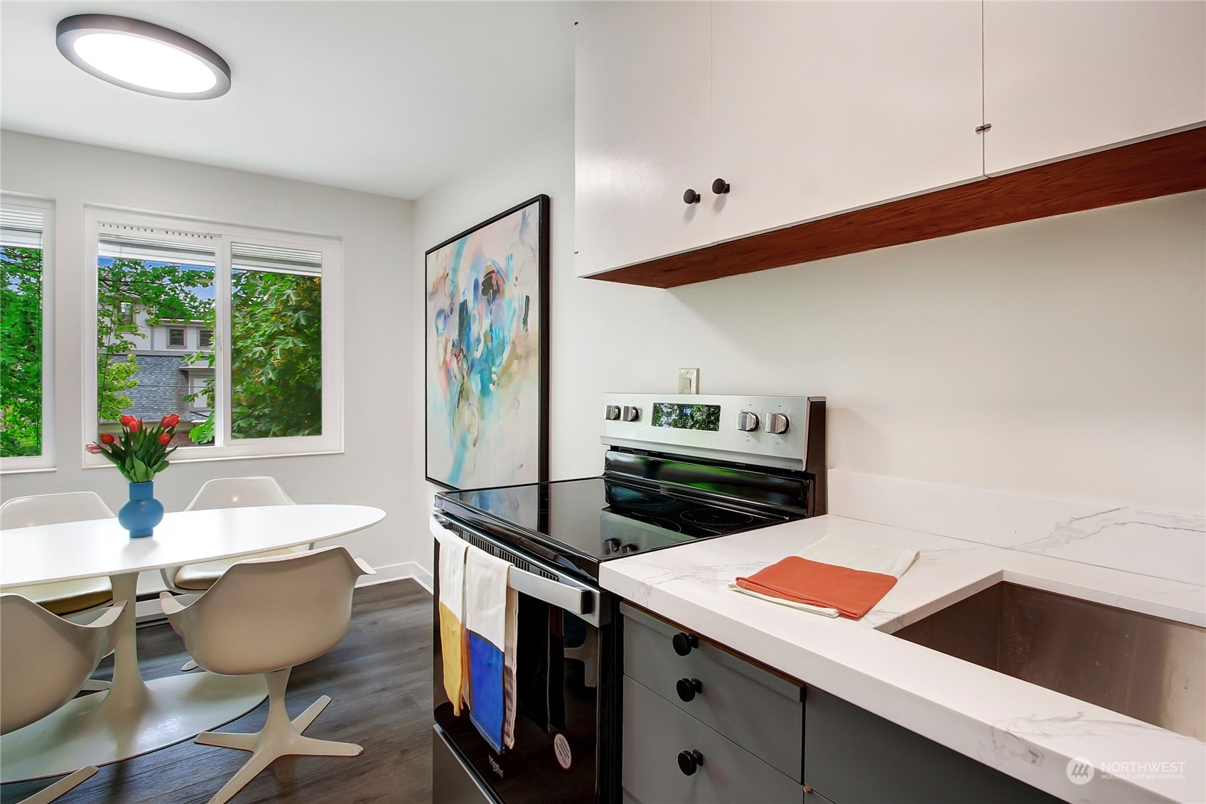 801 East Aloha Street, Unit 6 Seattle, WA 98102 - Photo 14 of 25