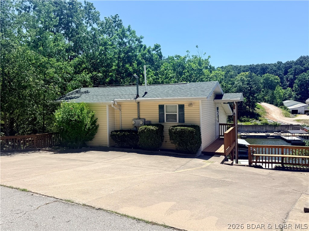 61 Leisure Road Eldon, MO 65026 - Photo 4 of 36