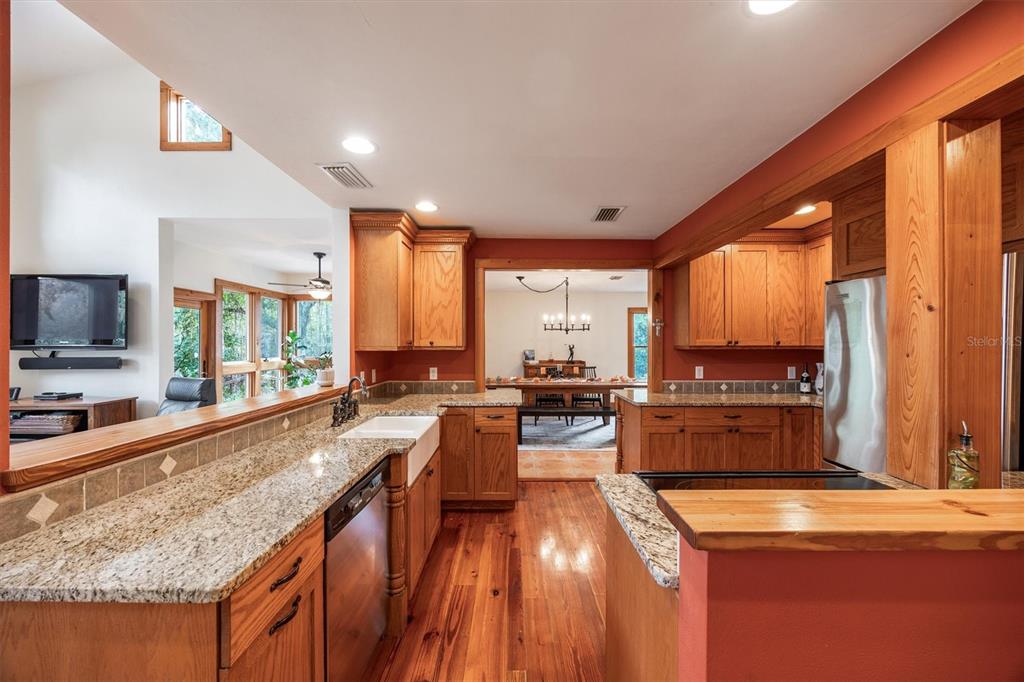 22675 Northwest 75th Avenue Road Micanopy, FL 32667 - Photo 10 of 72
