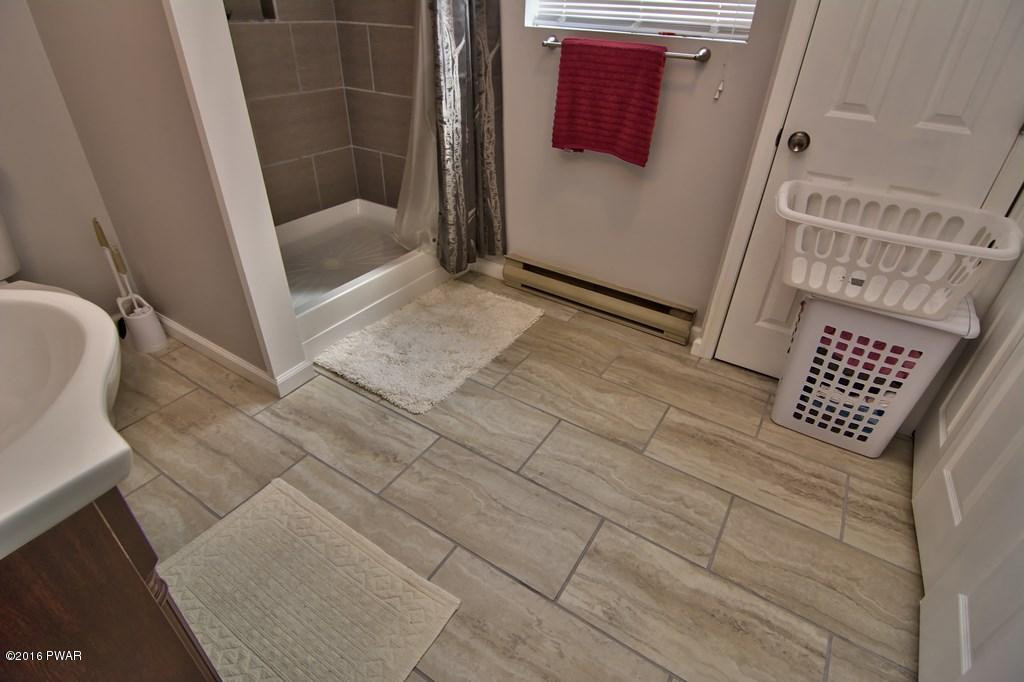 884 Deerfield Road Lake Ariel, PA 18436 - Photo 20 of 59