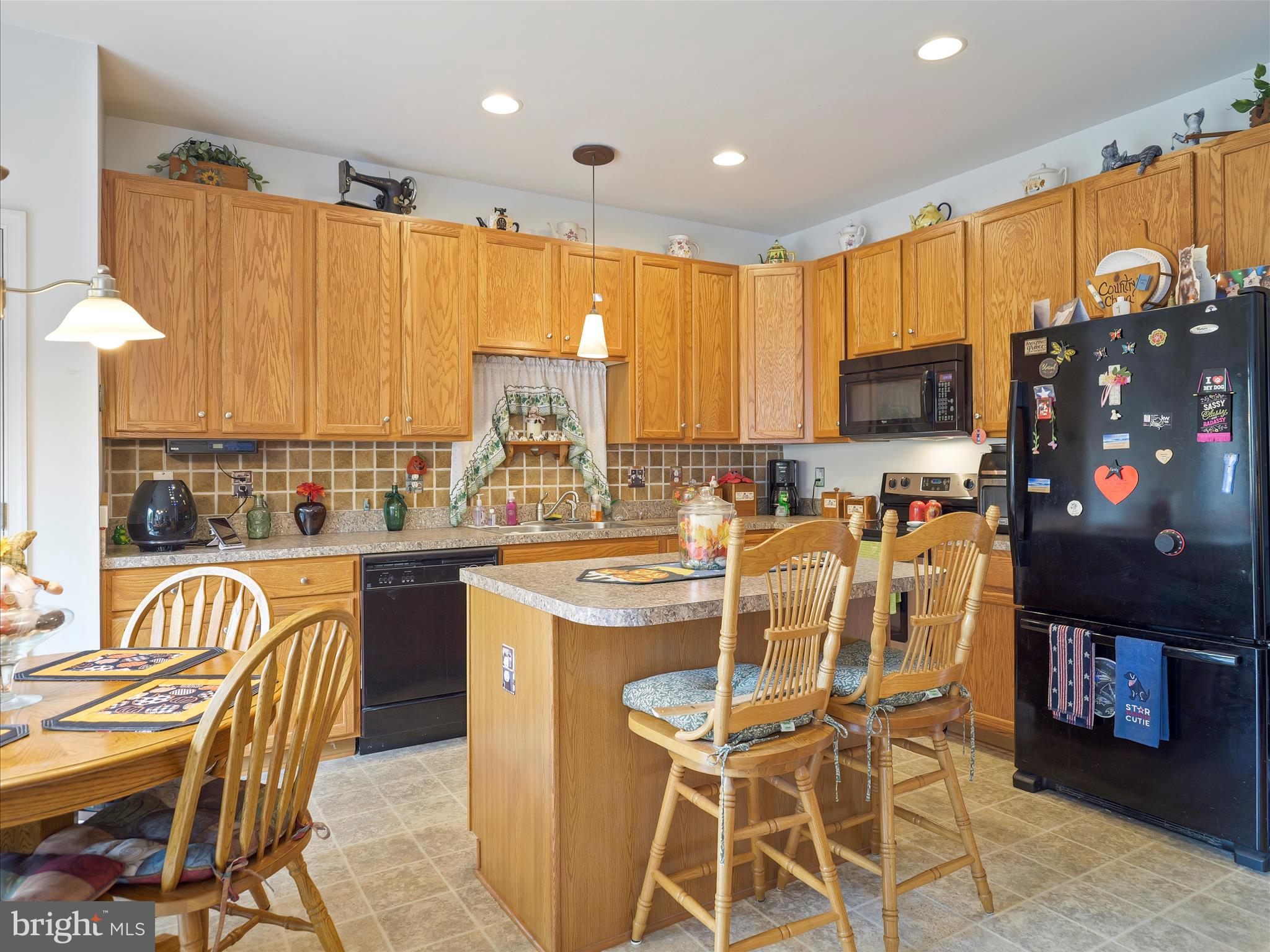 83 Ran Rue Drive Martinsburg, WV 25403 - Photo 6 of 29 Kitchen