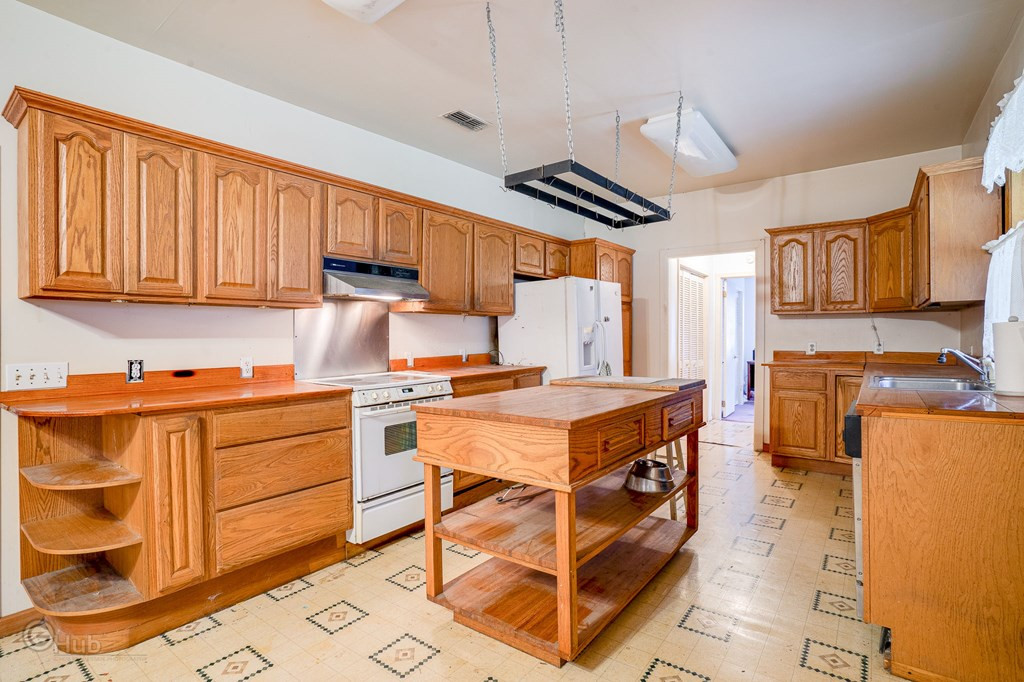 2048 Matthews Road Tylertown, MS 39667 - Photo 7 of 34 Photo 7