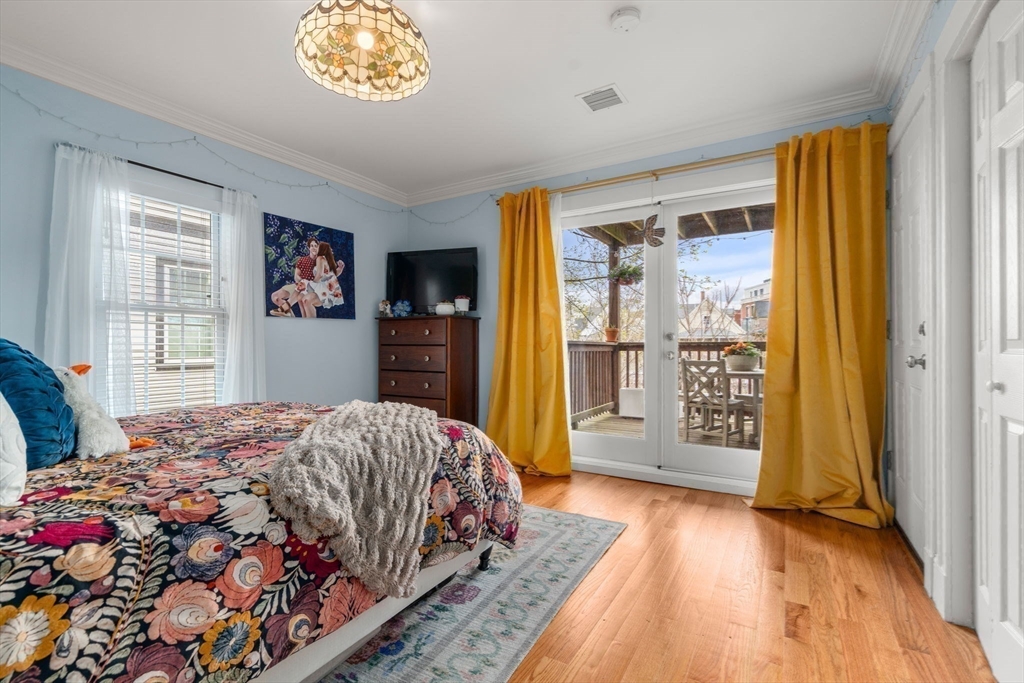 15 Upland Road, Unit 3 Cambridge, MA 02140 - Photo 12 of 18 Gallery Image 12
