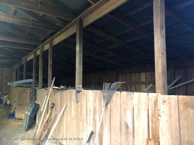 1456 North Slayden Road Lamar, MS 38642 - Photo 25 of 34 IMG_4044