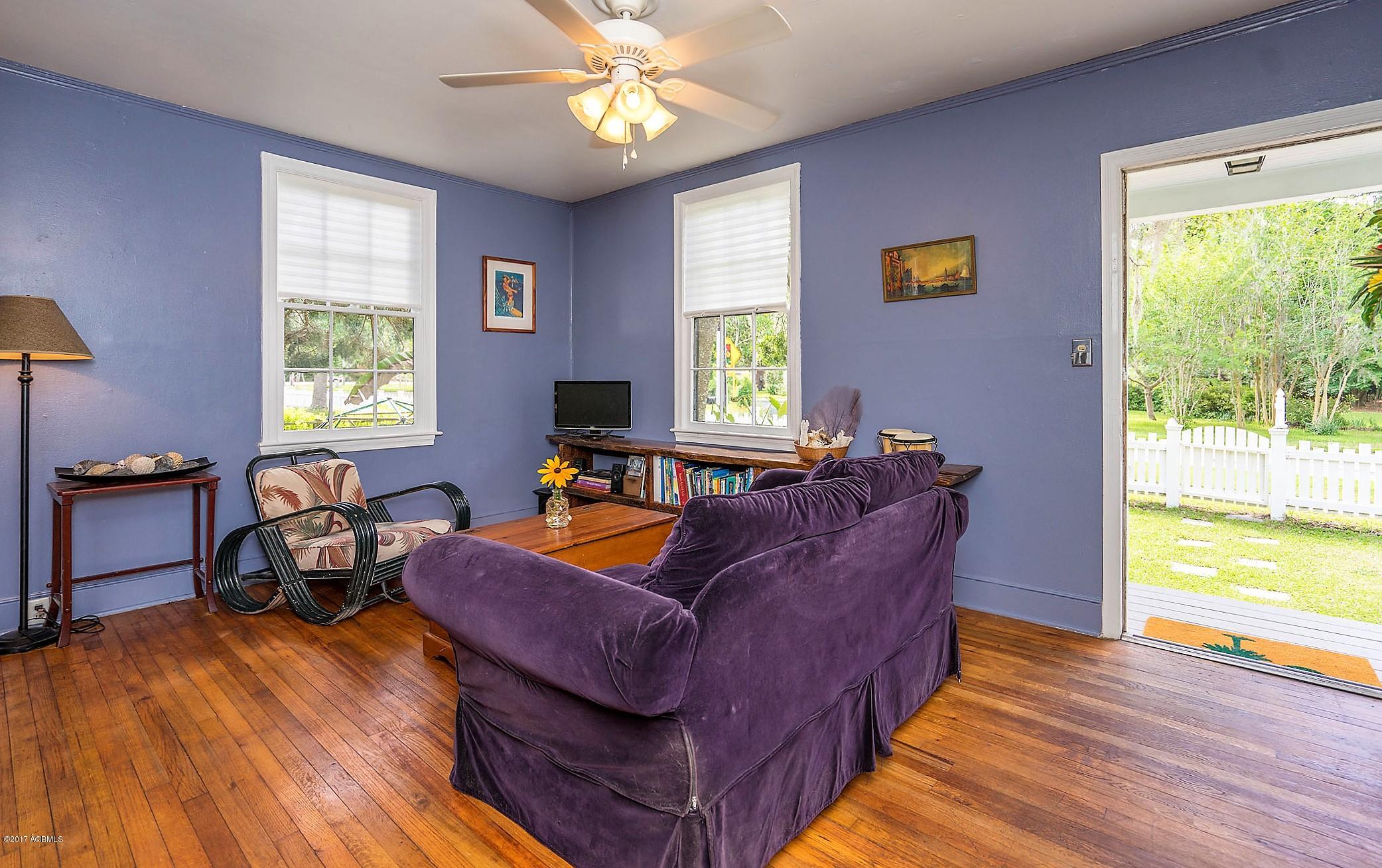 2311 Depot Road Beaufort, SC 29902 - Photo 8 of 28 DSC01221-1