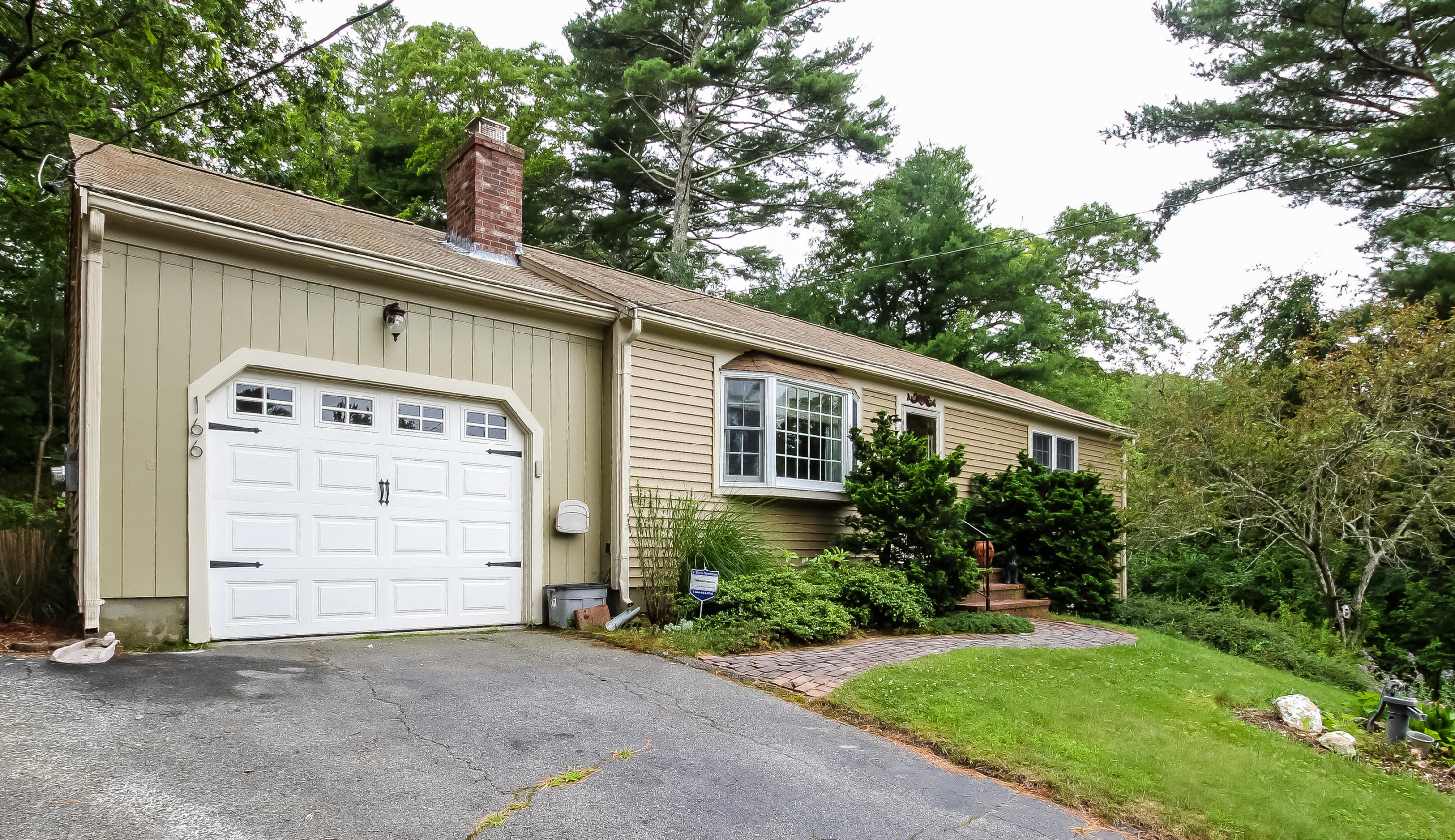 166 Ebenezer Road Osterville, MA 02655 - Photo 4 of 31 Front 6