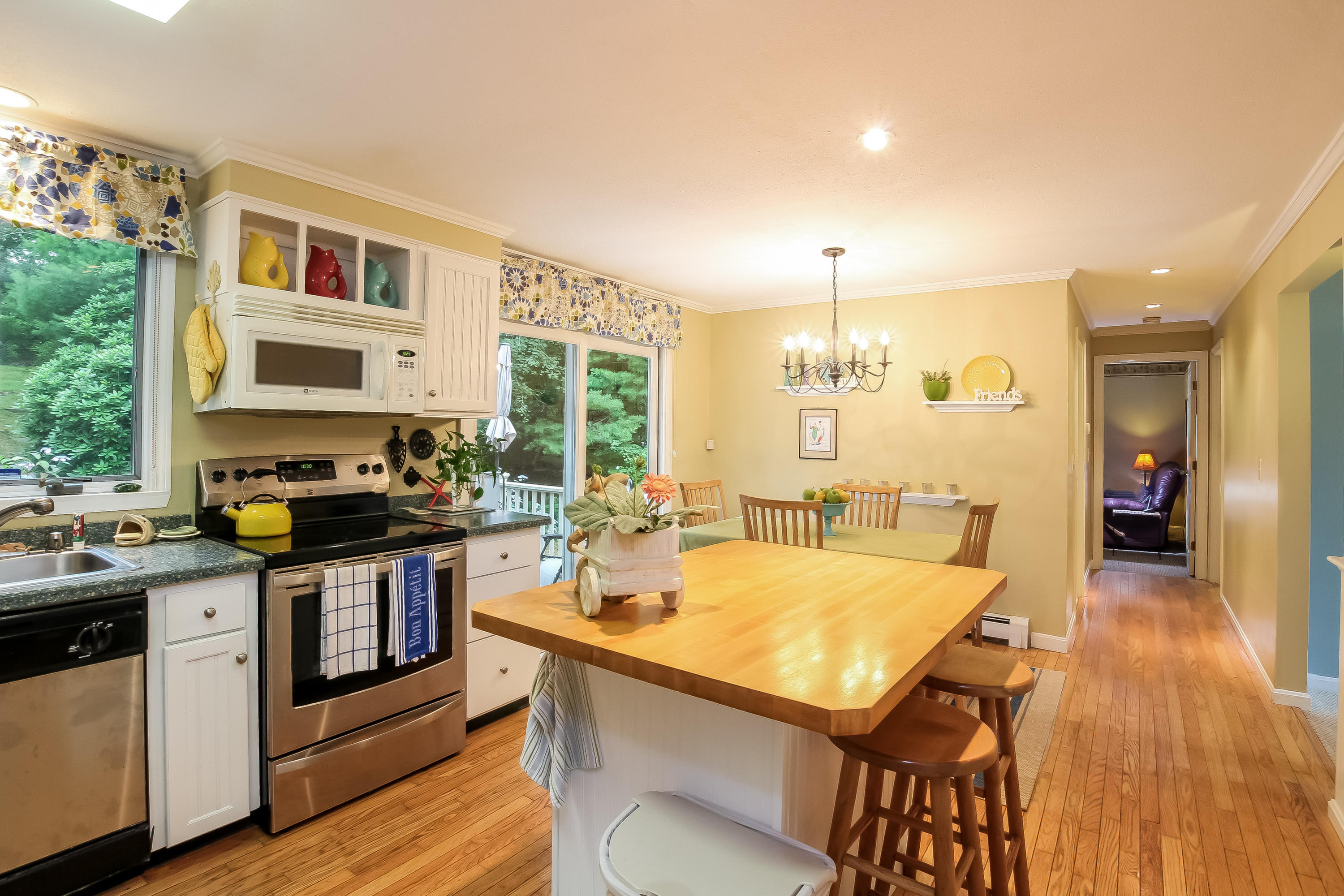 166 Ebenezer Road Osterville, MA 02655 - Photo 9 of 31 Kitchen View To Dining Room
