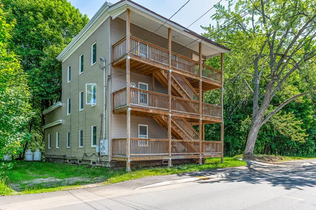 $280,000 | 20 Falmouth Street, Rumford, ME 04276