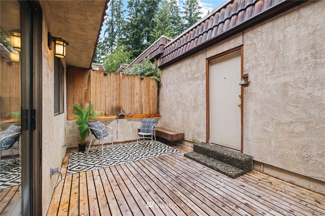 8713 238th Street Southwest, Unit A9 Edmonds, WA 98026 - Photo 2 of 30 Gallery Image 2