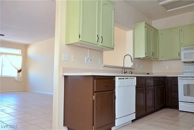 $299,999 | 3349 Partridge Run Street, Laughlin, NV 89029