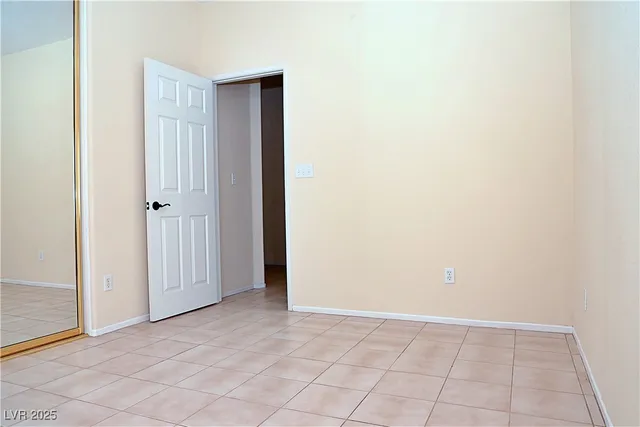 $299,999 | 3349 Partridge Run Street, Laughlin, NV 89029