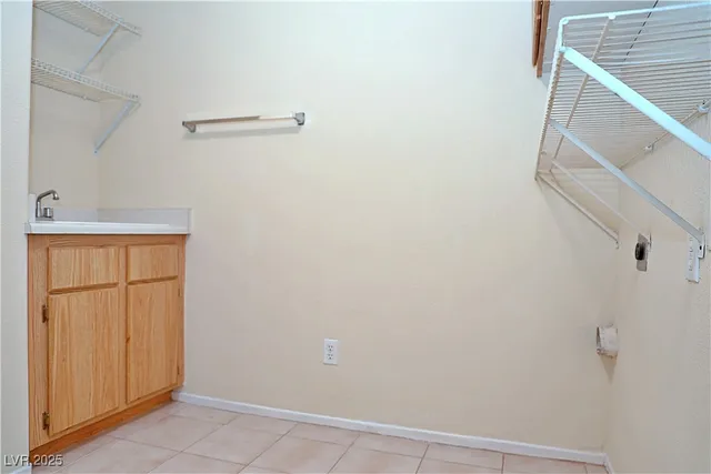 $299,999 | 3349 Partridge Run Street, Laughlin, NV 89029