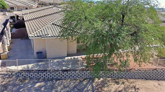 $299,999 | 3349 Partridge Run Street, Laughlin, NV 89029