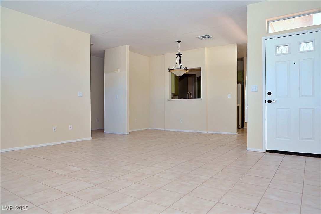 3349 Partridge Run Street Laughlin, NV 89029 - Photo 7 of 58