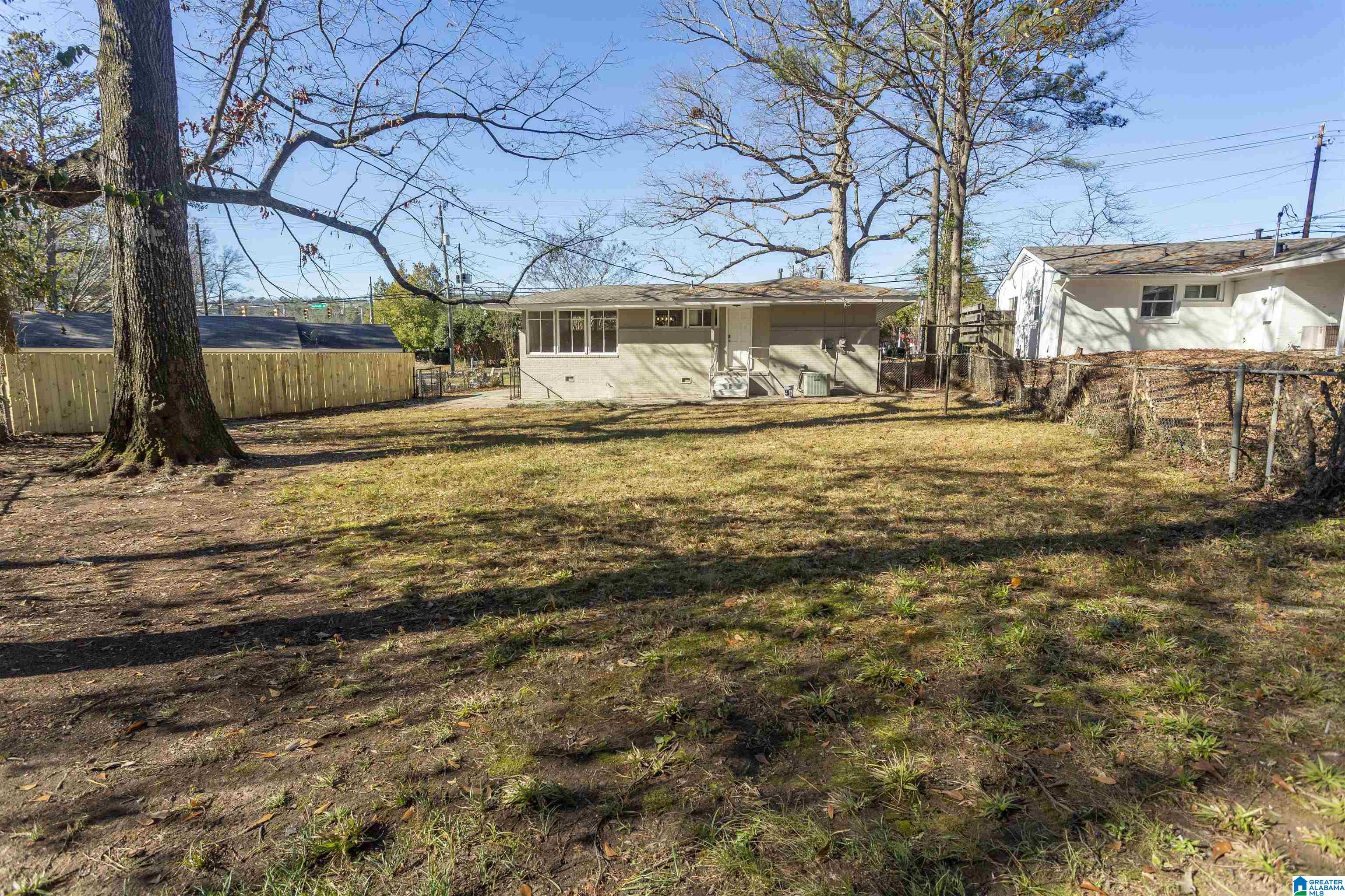 4921 Montevallo Road Birmingham, AL 35210 - Photo 4 of 32