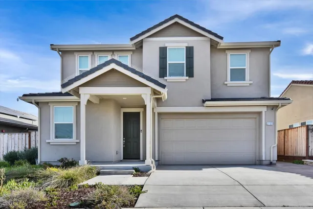 $868,000 | 2160 Fuchsia Drive, Hollister, CA 95023