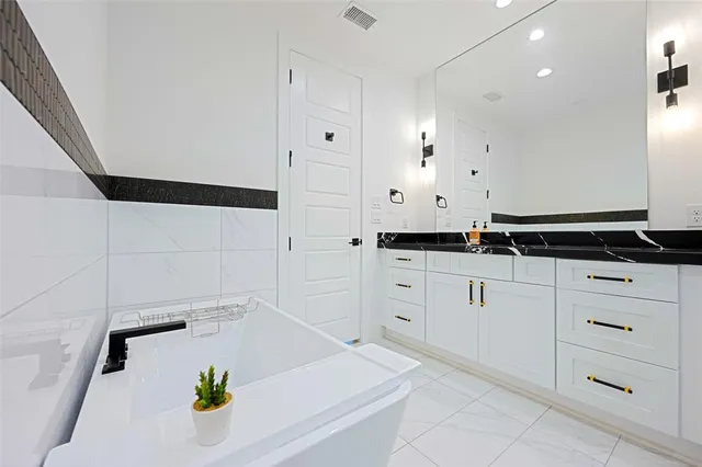 $15,000 | 3111 Hedgerow Drive, Dallas, TX 75235