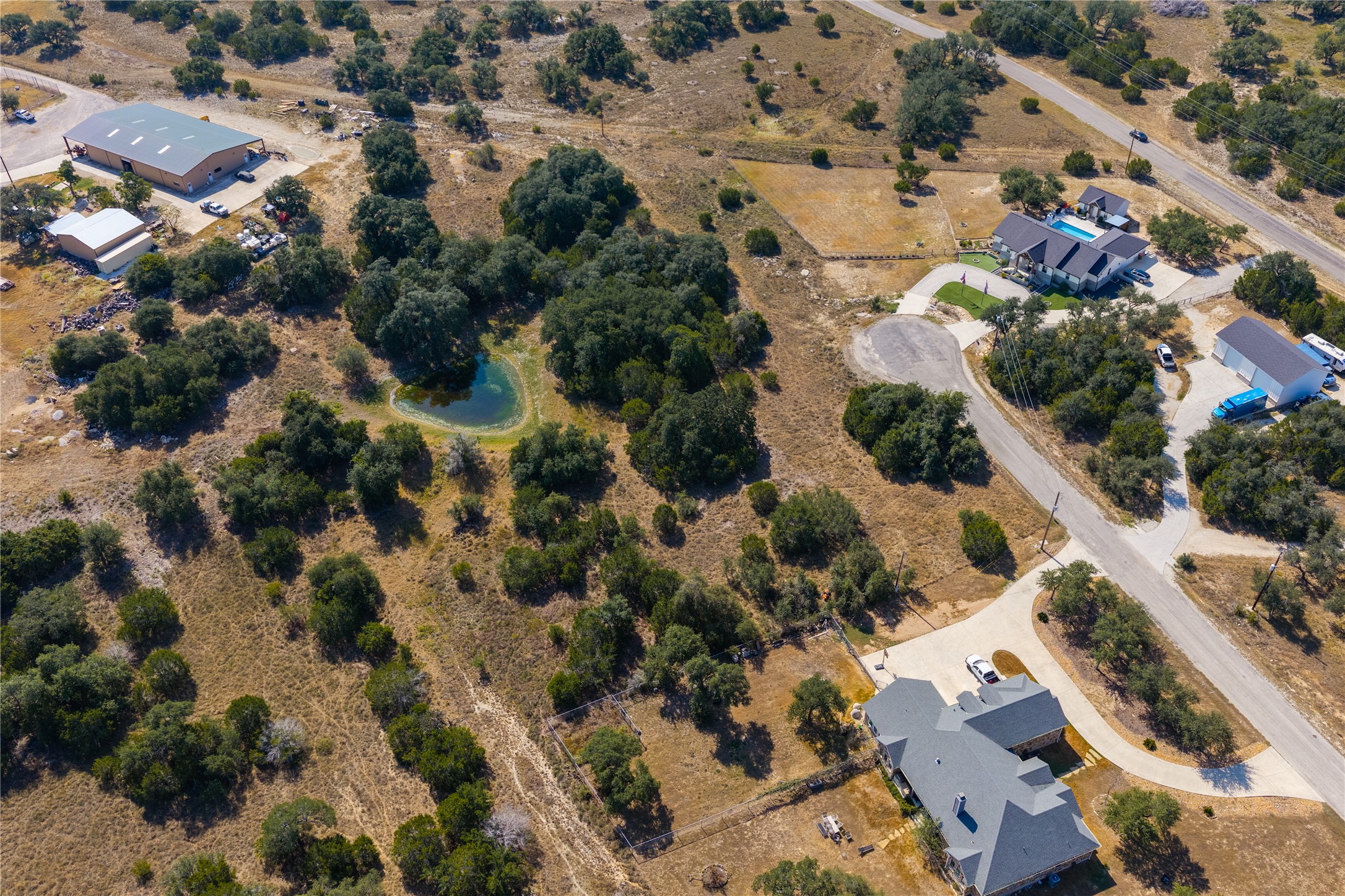 119 Riley Wood Blanco, TX 78606 - Photo 12 of 20 Gallery Image 12