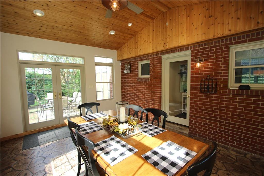 226 Waynesburg Road Washington, PA 15301 - Photo 6 of 24 Gorgeous Sun Room off Kitchen and opens onto Patio shared w/ access also from Master Bedroom