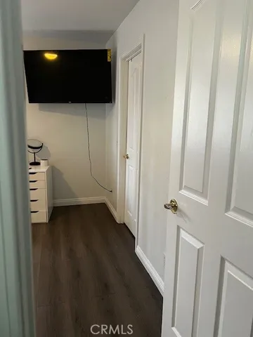 a view of a livingroom with an empty space