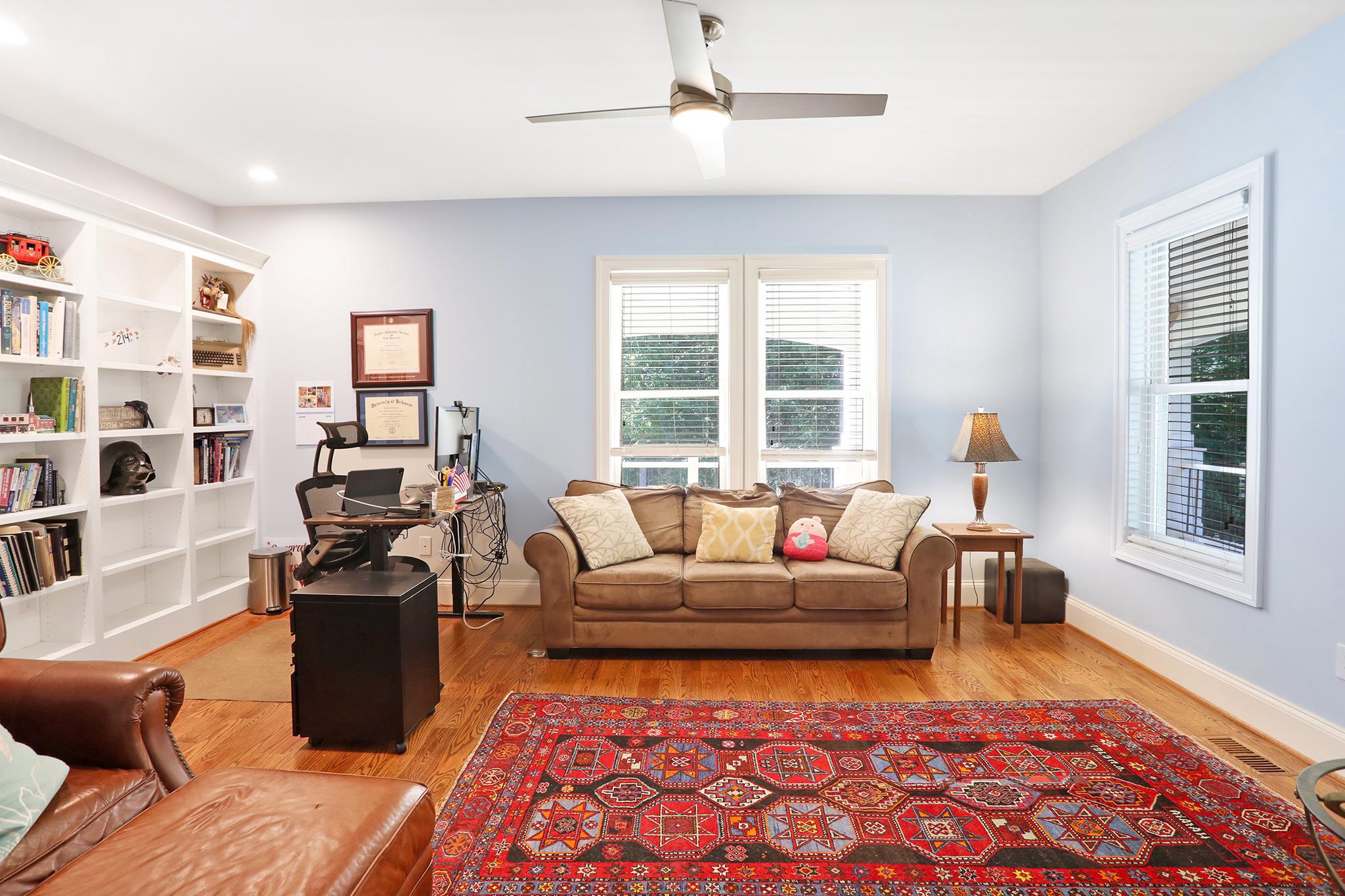 3411 Fenny Hill Road Delaplane, VA 20144 - Photo 17 of 75 Main level office with room to relax