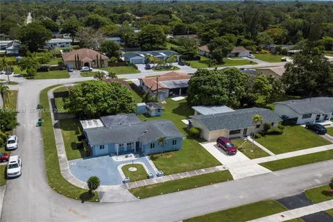 $799,000 | 8981 Southwest 127th Terrace, Miami, FL 33176