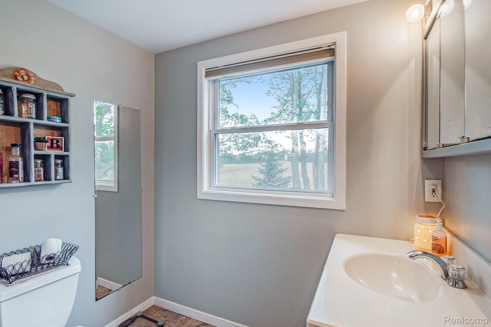 11305 Bohm Road Byron, MI 48418 - Photo 16 of 29 DSC_5806.jpg