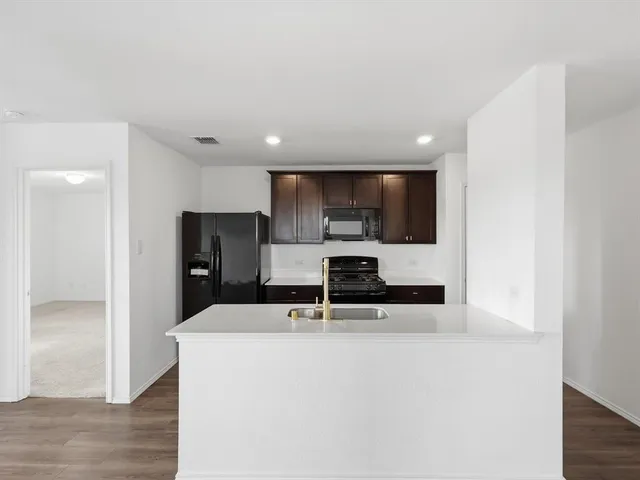 $2,400 | 461 Blue Crow Lane, Fort Worth, TX 76052